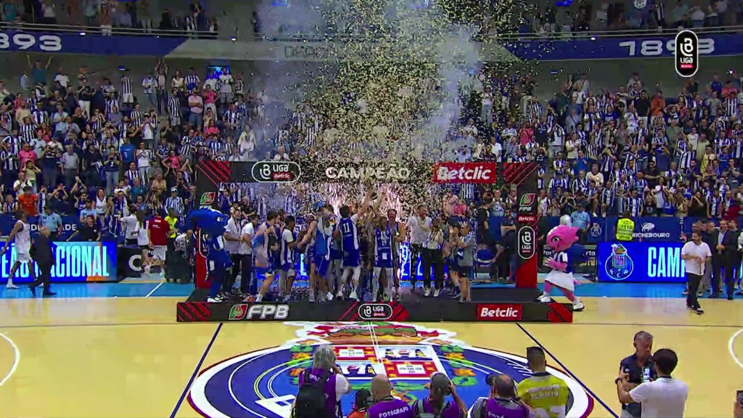 Resumo Basquetebol: FC Porto 75-71 Benfica